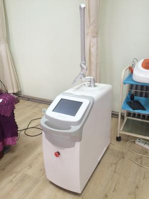 China Q Switched Nd Yag Laser Tattoo Removal Machine With 1500W Input Power for sale