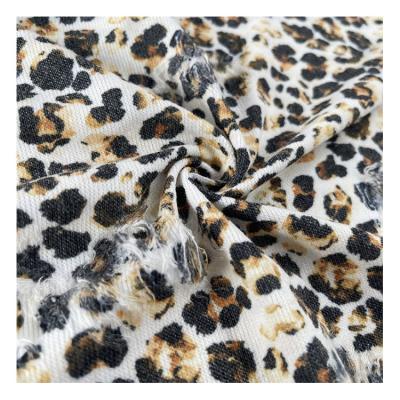 China China Factory Tear-Resistant Knitting Fabric Polyester Distressed Tela Velvet Fabric Custom Printed Estampada for sale