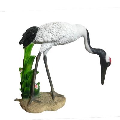 China Other Life Size White Crowned Decoration Wedding Crane Standing Statue For Garden Park Ornaments Large White Animal Sculpture Decor for sale