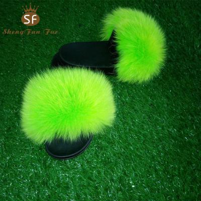 China Plush and Soft Plush and Soft Factory Designs Indoor Logo Green Ease Fox Fur Slippers for Women for sale