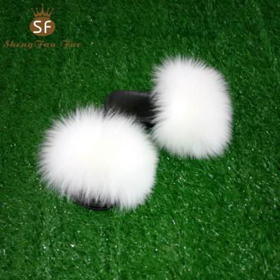 China New Fashion Ladies Fluffy Fluffy Fox Fur Wholesale Soft Fluffy Indoor Slippers for sale