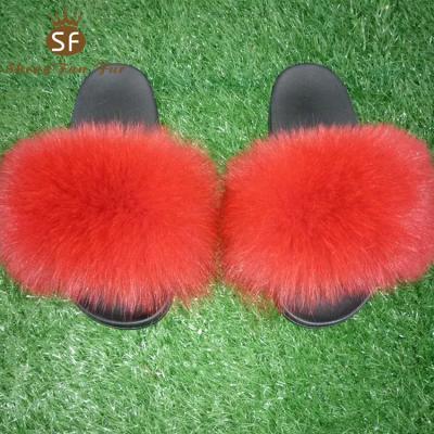 China New Styles Hot Selling Fluffy And Soft Fluffy And Soft Fashion Personalized Comfortable Ladies Fox Fur Fancy Slippers For Women Winter for sale