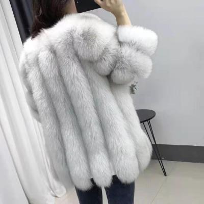 China Thick Fox Fur Coat Ladies Full Skin Winter Shorts Women Plus Size Plus Size Long Sheath Natural Real Fur Jacket for sale