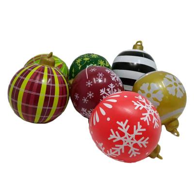 China Lightweight Hot Sale Outdoor Decoration Toy Balloon Christmas Ornament Fun PVC Inflatable Ball for sale