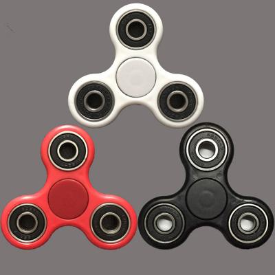 China Übergeben Sie Spinner Tri Spinner-Unruhe-Spinner für die Entlastung von ADHD, Angst, Autismus und konzentrieren Sie sich zu verkaufen