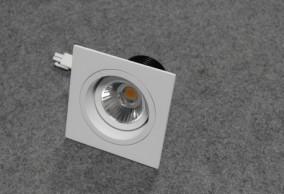 China LED ceiling lights with  180 degree rotating structure, 7w, 75mm cutout, Ra>82 for sale