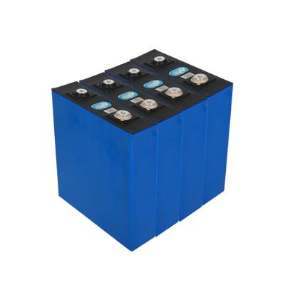 China Lifepo4 200ah Lithium-ion batteries 3.2v 202ah rechargeable electric vehicle lithium battery 3.2v202ah à venda