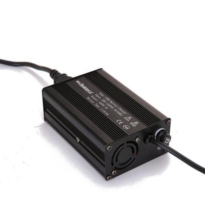 China Snel het Laden C300 FCC EMC van CEI van Lithiumion battery charger 42VDC 5A Certificaat Te koop