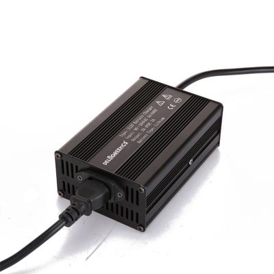 China De elektrische Lader van de Motorfietslifepo4 Batterij 12V 24V 36V 5A 4A 3A Te koop