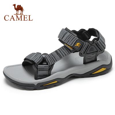 China Low Price Flat Camel Flat Sandals Wholesale Unisex Sandals Soft Bottom Adjustable Straps Walking Shoes Leather Trim Men Sandals for sale