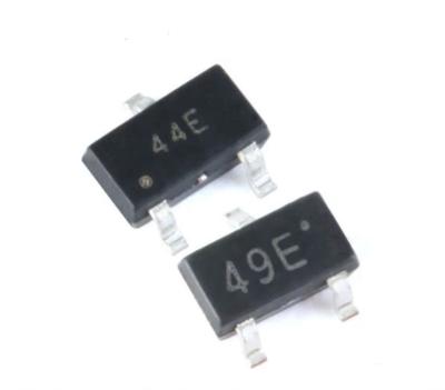 China SOT23 SS49E A3144E S49E 49E 44E SOT-23 Hall Effect Sensor Switch Hall for sale