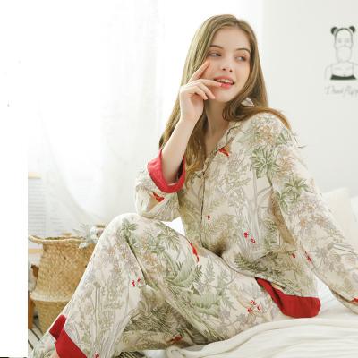 China High Quality QUICK DRY Women Pajamas Set Silky Floral Sleepwear Pattern Outdoor Women Homewear Ladies Two Pieces Pajamas Set For Women for sale