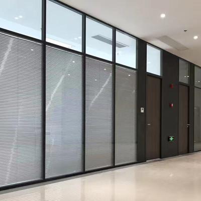 China Modern Office Furniture Single And Double 10Mm Tempered Glass Soundproof Partition Wall Systems Price for sale