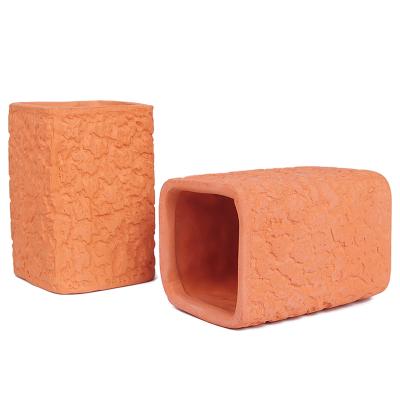 China New Viable Japanese Ceramic Hamster Home Summer Cool Dual Function Toys For Red Hamster Pottery Tunnel Hamster Toys for sale