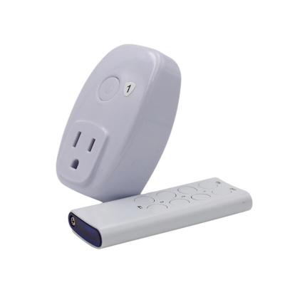 China Indoor RF Wireless Control Us Smart Plug FR Remote Control Power Socket for sale