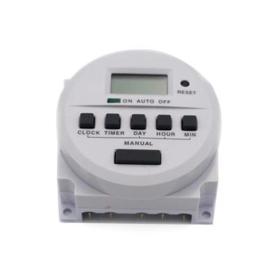 China Eco-friendly LCD Display European Standard CE Listed Weekly Programmable Digital Timer Control Switch Socket 220V 230V 250V for sale