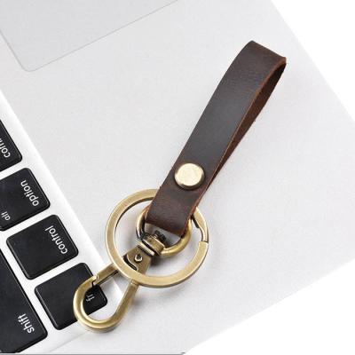 China Plug Keys Drop Full Grain Vintage Logo Strap Crazy Horse Metal Case Key Chain Wholesale Customized Luxury Customized Leather Ring Small for sale