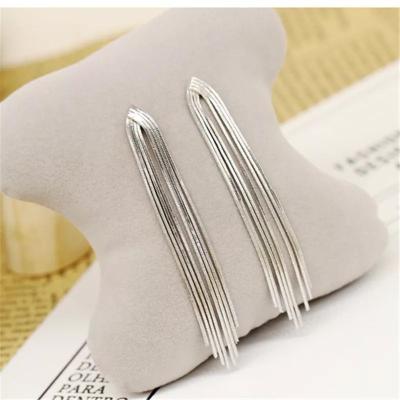 China 2020 new long sexy tassel earrings whole sale for sale