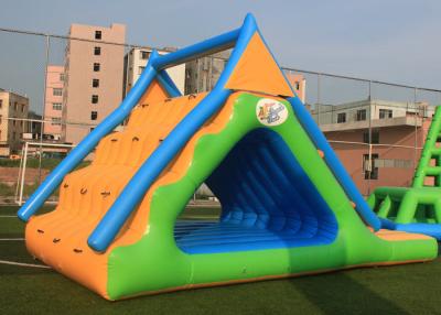 China Small Triangle Inflatable Water Games Floatin Toys 0.9mm Plato PVC Tarpaulin for sale