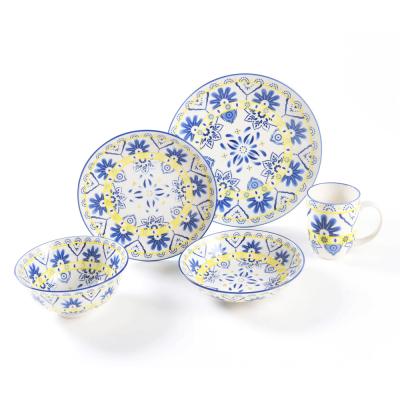 China Sustainable Classic Ceramic Tableware 20-Piece Porcelain Dinnerware Set Luxury Ceramic Blue And White Floral for sale