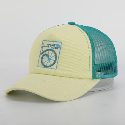 China BSCI JOINT Factory Custom High Quality Plain White 5 Panel Foam Mesh Trucker Cap, 3D Embroidery Wholesale Logo Short Bill UAE Foam Hat for sale