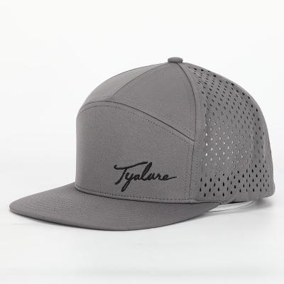 China Men's Luxury Custom COMMON Bill Waterproof Laser Cutting Hole Flat Plain 7 Panel Perforated Hat, Embroidery Logo Snapback Cap for sale