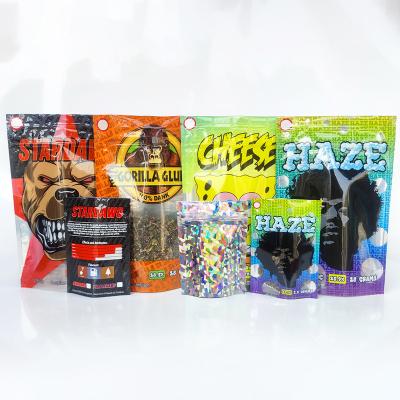 China Aluminum Foil Edibles Tote Bag CR Moisture Proof Zipper Stand Up Holographic Pouch Candy Smell Proof Gummy Packaging Plastic Bag Mylar for sale