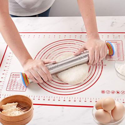 China Sustainable Food Safety Baking Mat Non-Stick Silicone Mat With Impressions for sale