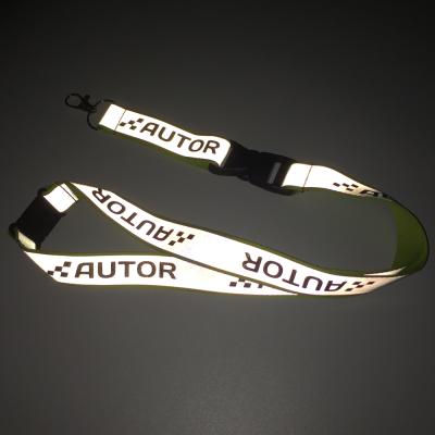 China Custom Polyester Lanyard With Safety Buckle For Reflective Sports Events for sale