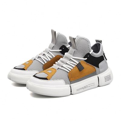 China Lightweight Walking Shoes Breathable Sneakers Outdoor Sports Casual Lightweight Shoes for sale