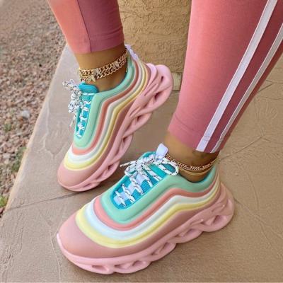 China New Style Popular Design Women's Walking Sneakers Flat Casual Women Chunky Running Sneakers Fashion Breathable for sale