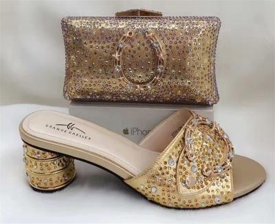 China New Arrival Gold Color Pumps Sales In Women Matching Shoes And Bag Set African Shoes And Italian Matching Bags In Women Party Shoes for sale