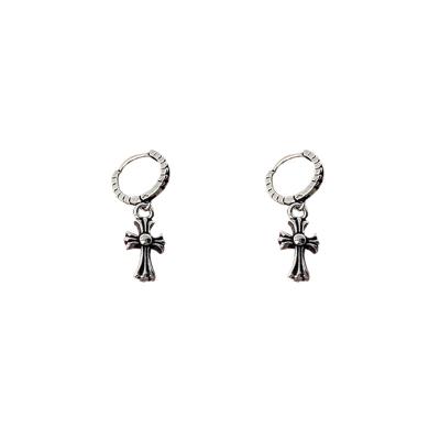 China FASHIONABLE French cross high-level feeling, small face, full personality, cool 925 style earrings for sale