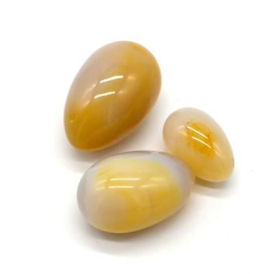 China Engraving Natural Agate Stone Eggs Drilled Vaginal Exercise Jade Eggs 45*30mm/40*25mm/30*20mm for sale