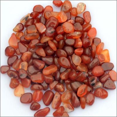 China Polished Natural Crystal Red Agate Carnelian Tumble Gravel Stones for Feng Shui for sale