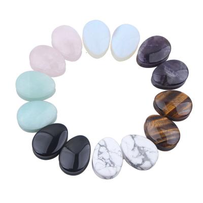 Cina Stone Auricle Ear Expansion Pug Piercing Body Jewelry Natural Crystal Jade Stone Popolare OEM ODM Agate Plug Tunnel Gioielli in vendita