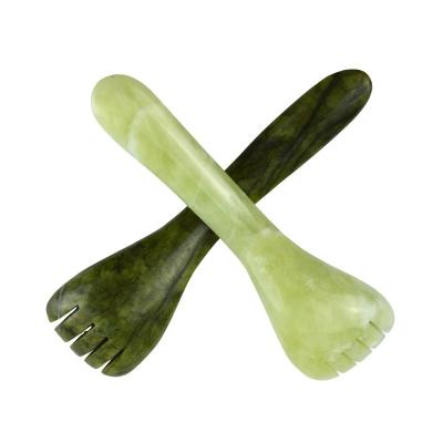 China Individuelles Logo erhältlich helle grüne Xiuyan Jade Gua Sha Löffelform Akupunkturstift für Augen Akupunktur Löffel Massager zu verkaufen