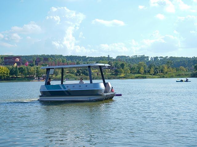 Electric Unmanned Cruising Boat High Speed Self Controlled