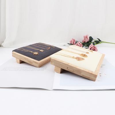 China Bamboo Wooden Necklace Pendant Jewelry Shop Necklace Jewelry Stand Jewelry Rack Pendant Display Rack for sale