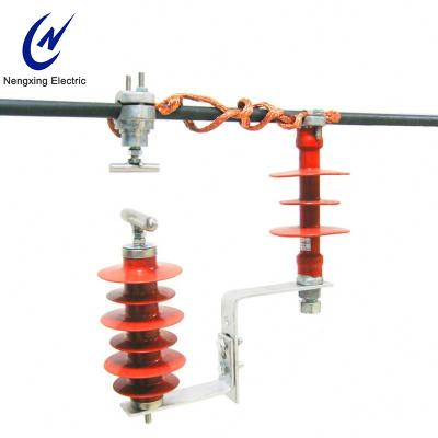 China AC Voltage 10KV Mo Space Pole Fixed Electrode High Voltage Rated Line Arrester External zu verkaufen