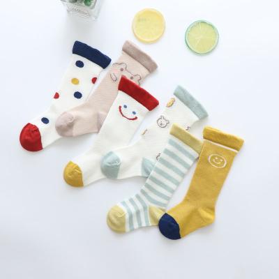 China Breathable WUYANG wholesale custom logo socks children socks cotton cute kids socks colorful for sale