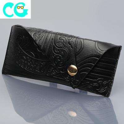 China Packing 2021 New Patterned Glasses Case Flat Mirror Sunglasses Soft Bag Packing Box Can Be Customized Logo for sale