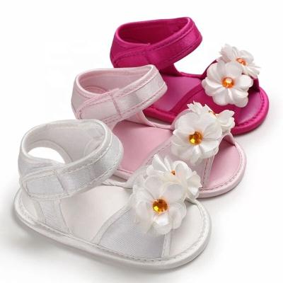 China Fancy Summer Anti-slippery Crystal Kids Flower Baby Newborn Barefoot Sandals for Girl for sale