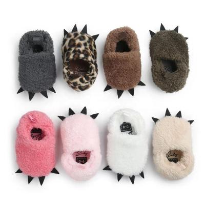 China Wholesale Lightweight Slipper Infant Leopard Wool Bear Paw Boots Plush Baby Indoor Warm Home Shoes for sale