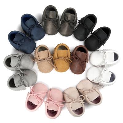 China Handmade Vegan PU Toddler Infant Girls Anti-slippery Shoes Baby Boy Soft Sole Moccasins for sale