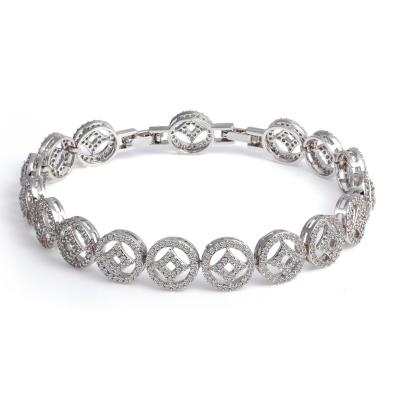 China New Vintage Fashion Square White Simple Crystal Full Rhinestone Bracelet Ladies Hand Jewelry Accessories Gift for sale