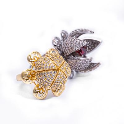 China FASHIONABLE Zircon Flower Micro-inlaid Revolving Ring Opening Adjustable Creative Diamond Ring for sale