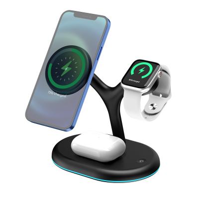 China New Trending 2022 Mobile Phone Wireless Charger With Chips Smart Wireless Car Charger 3 In 1 Wireless Charger for sale