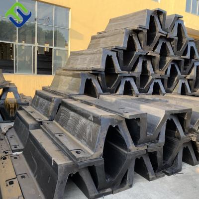 China Marine Arch Fender Quayside Dock V Type Rubber Manufacturers for sale