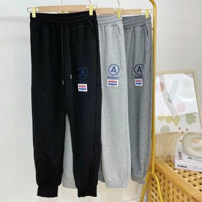 China Wicking Student Women Hoodie Trousers Eco-Friendly Track Pants New Arrival Breathable Moisture Low MOQ Sports for sale